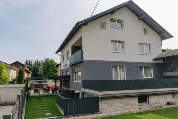 Endi Rooms Ljubljana Exteriör bild