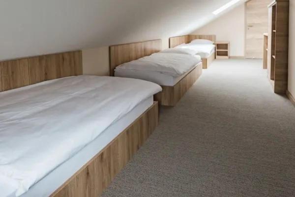 Endi Rooms Ljubljana Exteriör bild